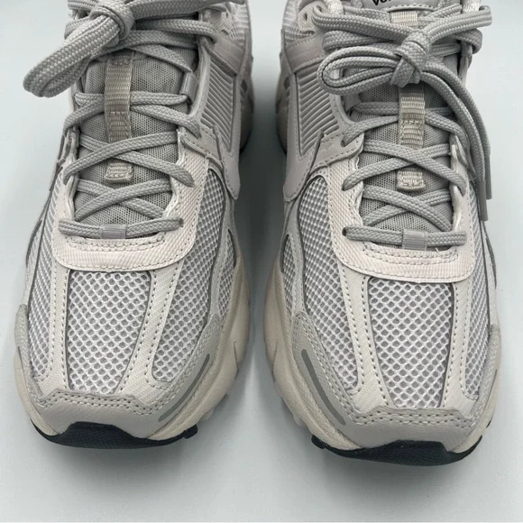 Nike Air Zoom Vomero 5 White Vast Grey - Women’s size 10 - Picture 4 of 8